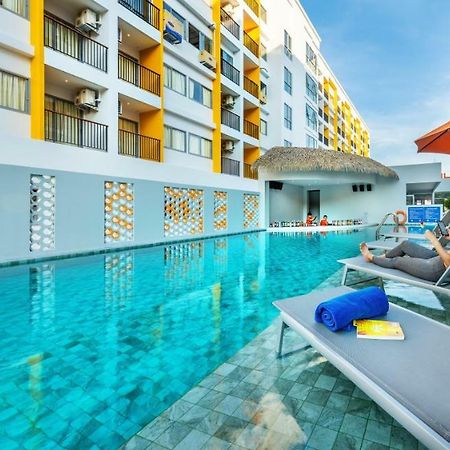 Beehive Boutique Hotel Пхукет Екстер'єр фото