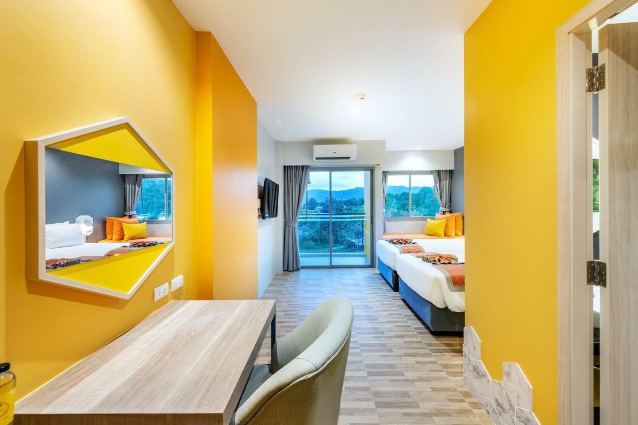 Beehive Boutique Hotel Пхукет Екстер'єр фото