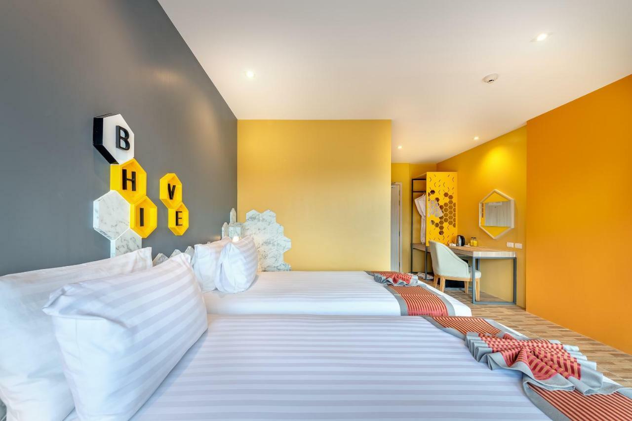Beehive Boutique Hotel Пхукет Екстер'єр фото