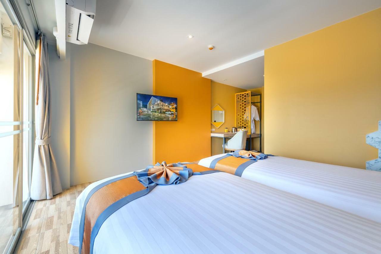 Beehive Boutique Hotel Пхукет Екстер'єр фото